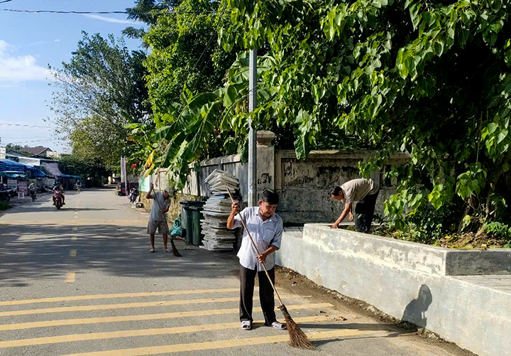 Tại phường Hương Long